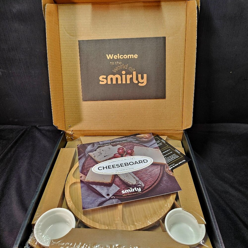 Smirly Cheese Board, 1 Drawer, Premium Natural Material, Cutlery, Fruit Tray,NIB